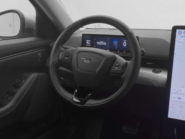Ford MUSTANG Mach-E RWD 75 kWh | CAMERA | ADAPTIVE | STOEL- EN STUURVERW.