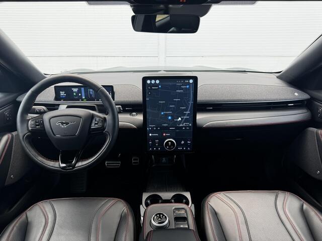 Ford MUSTANG Mach-E AWD 75 kWh / SOH 96% / Bang&Olufsen / Elektrische stoelverstelling met geheugen / Adaptive Cruise Control / Apple Carplay & Android Auto /