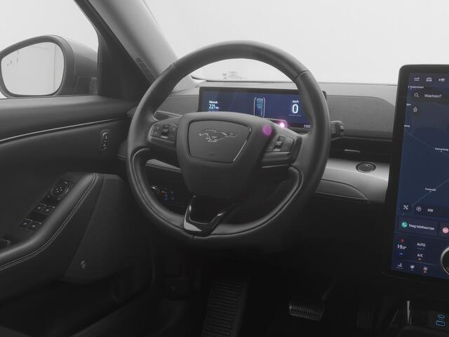 Ford MUSTANG Mach-E RWD 75 kWh | 360° | B&O | STOEL- EN STUURVERW. | TREKHAAK