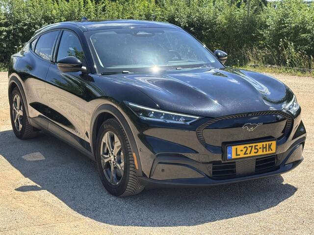 Ford MUSTANG Mach-E RWD 75 kWh *LEDER/NAVI/CAMERA