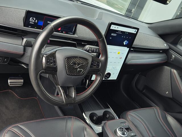 Ford MUSTANG Mach-E Extended Premium AWD 98 kWh