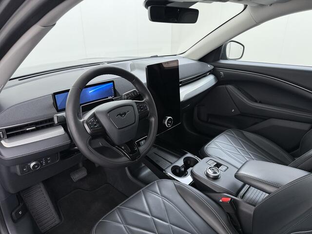 Ford MUSTANG Mach-E RWD 75kWh 360°Camera Adap.Cruise B&O®-Hifi Leder Stoel/Stuurverw. BLIS Navi Pdc Keyless Android Auto Apple Carplay Elek.Achterklep Lmv 18" DAB Bluetooth Led 1e Eigenaar Dealeronderhouden Origineel Nederlandse Auto