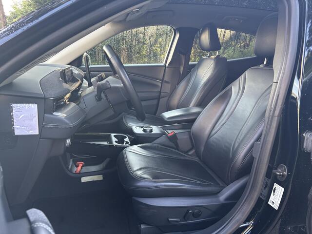 Ford MUSTANG Mach-E RWD 75 kWh SOH 94% GARTANTIE 2031* APPLE CARPLAY / ANDROID AUTO . 360° CAMERA .
