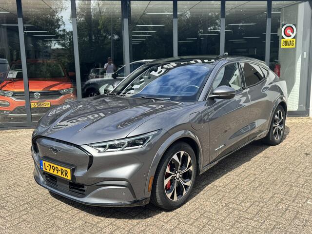 Ford MUSTANG Mach-E Extended First Edition AWD 98 kWh*Panorama*Leder*