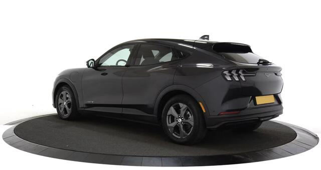 Ford MUSTANG Mach-E RWD 75 kWh Cruise control adaptief / Audio installatie premium / Navigatie