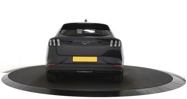 Ford MUSTANG Mach-E RWD 75 kWh Cruise control adaptief / Audio installatie premium / Navigatie