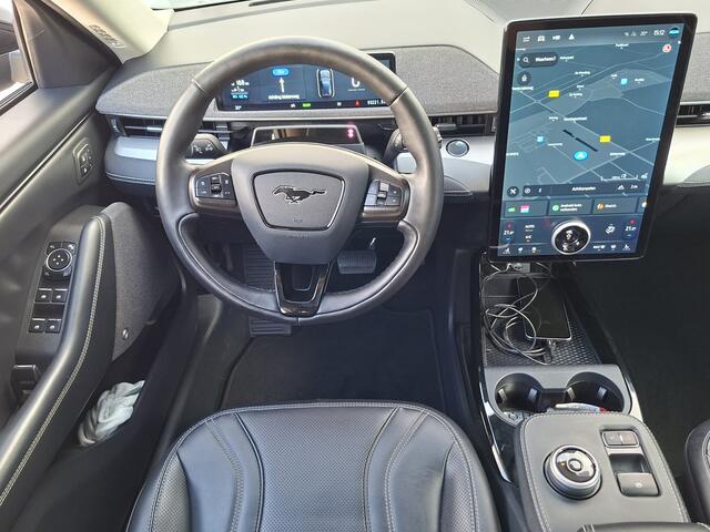 Ford MUSTANG Mach-E RWD 75 kWh Technology Pack Memory Pano.dak 360° B&O LEER