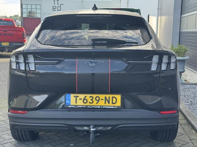 Ford MUSTANG Mach-E Volleer Dikke velgen RWD 75 kWh
