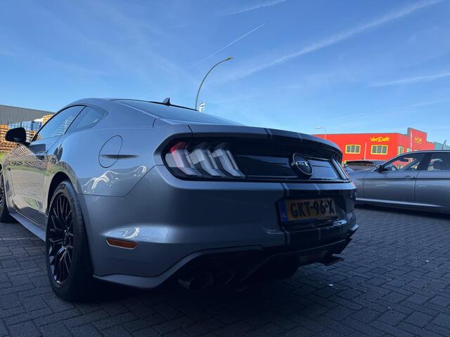 Ford MUSTANG Fastback 5.0 V8 GT | 1E EIGENAAR | 3/6/12MND GARANTIE| AUTOMAAT | LED | DAB | ACC | CARPLAY | CLIMA |