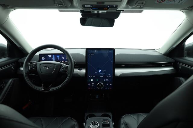 Ford MUSTANG Mach-E RWD 75 kWh | Rijklaar! | Adapt. Cruise | Keyless | Leder | Stoel- stuurverw. | Camera | Dodehoek | Apple CarPlay