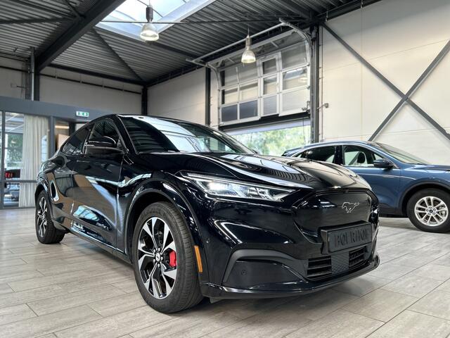 Ford MUSTANG Mach-E Extended RWD 98 kWh Premium | Adapt. Cruise | Rondomzicht camera | SOH 95,3% | Stoel, Stuur & Voorruitverwarming | El. verst. stoel + geh. | 19"