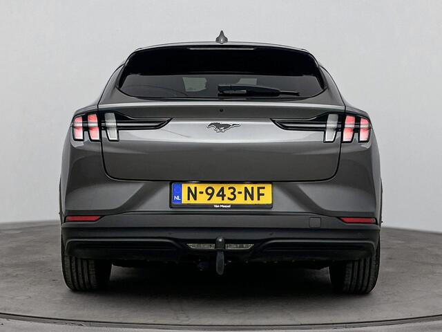 Ford MUSTANG Mach-E Extended RWD 98 kWh | Leder | Parkeersensoren | Camera