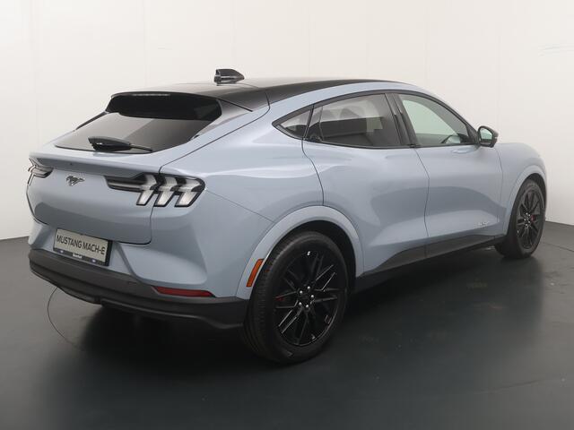Ford MUSTANG Mach-E Extended Premium RWD 88 kWh | Pano Dak | Black Machined velgen | Technology Pack