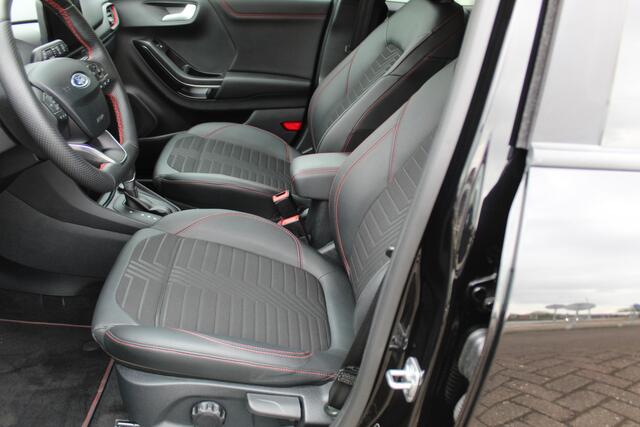 Ford PUMA 1.0-125 pk EcoBoost Mild Hybrid ST-Line X AUTOMAAT ! Gun uzelf het plezier en comfort van een automaat ! Cruise Control, Climate Control, Achteruitrijcamera, Parkeersensoren v+a, metallic lak, LM wielen, Navigatie, Telefoonvoorb., etc.