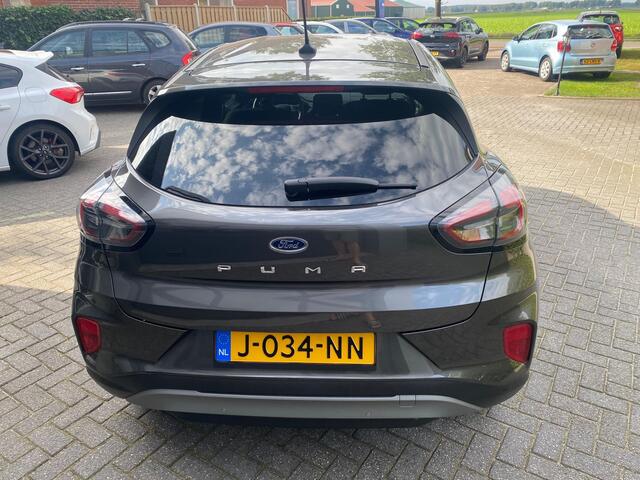Ford PUMA 1.0 EcoBoost Titanium