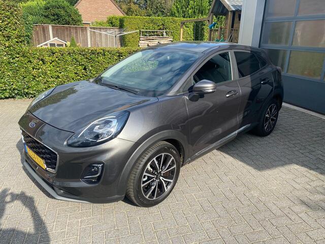 Ford PUMA 1.0 EcoBoost Titanium