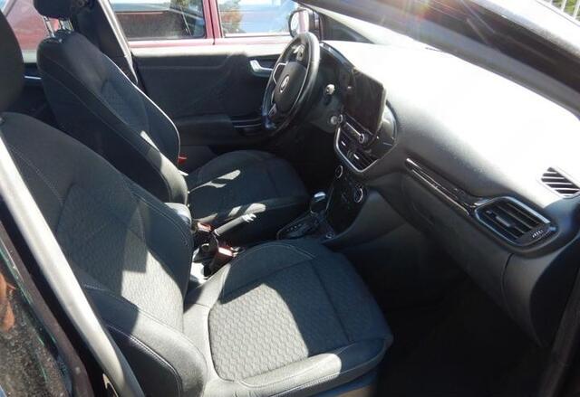 Ford PUMA 1.0 EcoBoost Titanium 125pk | All Weather Banden | Parkeersensoren achter