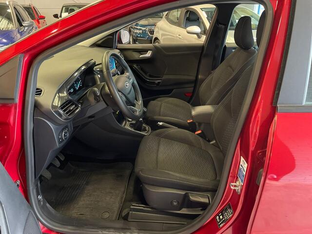 Ford PUMA 1.0 EcoBoost Titanium