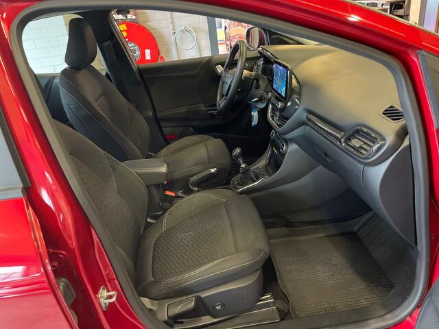 Ford PUMA 1.0 EcoBoost Titanium