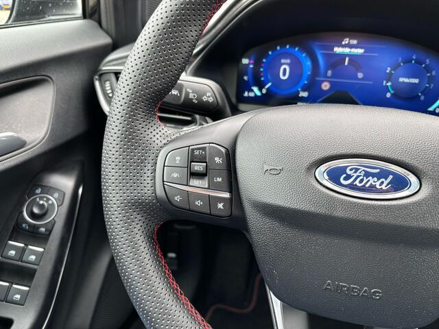 Ford PUMA ST-Line EcoBoost Hybrid 125 pk | Automaat | Winter Pack | Camera | Adapt. Cruise | Navi | Clima |