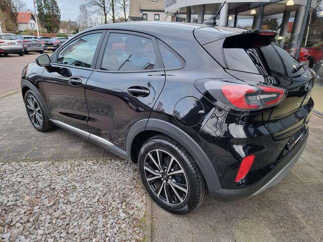 Ford PUMA 1.0 EcoBoost Hybrid Titanium