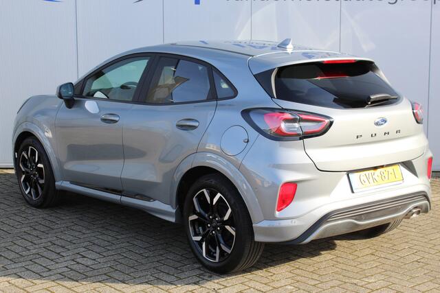 Ford PUMA 1.0-125pk EcoBoost Mild-Hybrid ST-Line X AUTOMAAT ! Gun uzelf het hoge comfort van een automaat ! Volautm. airco, stoel-, stuur- en voorraamverwarming, camera, adaptive cruise control, lane- en side assist, metallic lak, LM wielen etc.