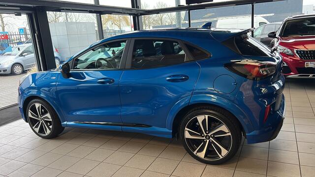 Ford PUMA 1.0 EcoBoost Hybrid ST-Line X