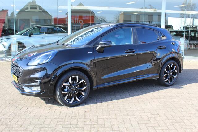 Ford PUMA 1.0-125 pk EcoBoost Mild Hybrid ST-Line X AUTOMAAT ! Gun uzelf het plezier en comfort van een automaat ! Ca. ¤. 10.000,- beneden de nieuwprijs ! Cruise Control, Climate Control, Achteruitrijcamera, Parkeersensoren v+a, metallic lak, LM wielen, Navigatie, 