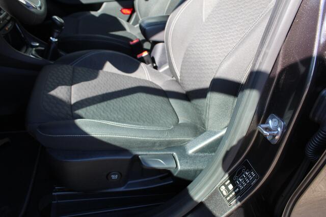 Ford PUMA 1.0 EcoBoost Hybrid Titanium , 125pk Climate control , Naviagtei , Cruise control , Bluetooth Stoel+Stuur en voorruitverwarming , LED Dagrijverlichting