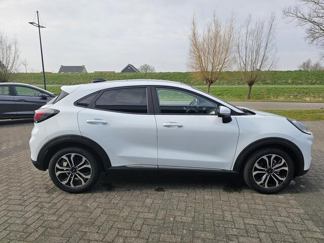 Ford PUMA 1.0 EcoBoost Hybrid Titanium X