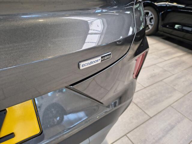 Ford PUMA EcoBoost Hybrid 125 pk Titanium | Winter Pack | LED | Navi | Clima | Cruise | Apple Carplay
