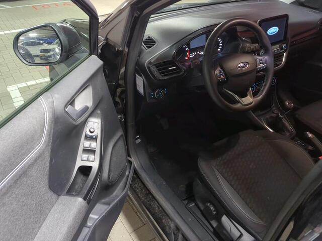 Ford PUMA 1.0 EcoBoost 124pk Hybrid Titanium / Navigatie / Camera / Trekhaak