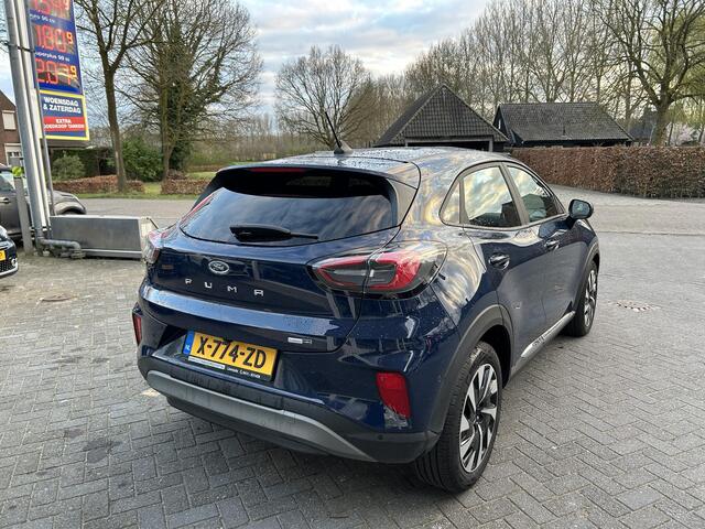 Ford PUMA 1.0 EcoBoost Hybrid Titanium