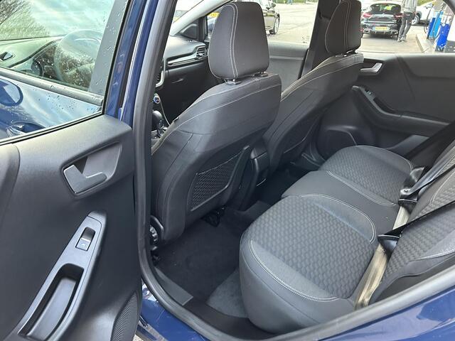 Ford PUMA 1.0 EcoBoost Hybrid Titanium
