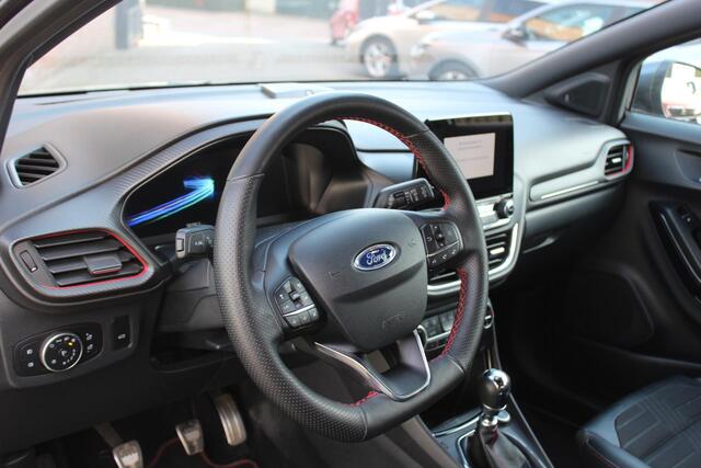 Ford PUMA 1.0 EcoBoost Hybrid ST-Line X First Edition Elek Achterklep, Bliss, X Pack, Camera, Parking System, Navi incl Carplay, Winter Pack, Keyless 18"