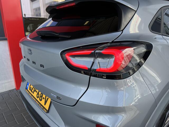 Ford PUMA 1.0 EcoBoost Hybrid ST-Line X Vignale Driver Assistance | Panorama Dak | Elektrische Achterklep | 19" Lichtmetalen velgen