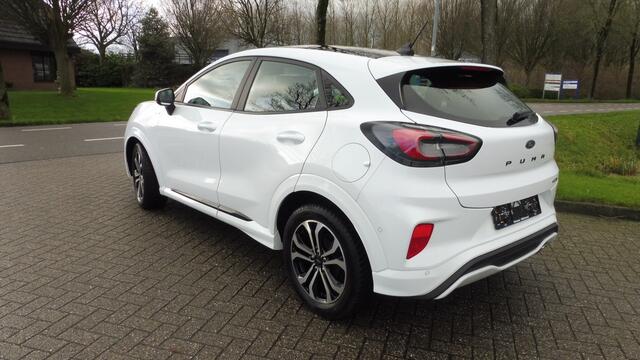 Ford PUMA 125pk Hybrid ST-Line Panodak Navi Camera Parkassist Elek.klep