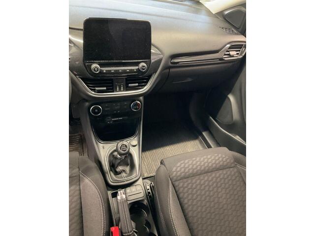 Ford PUMA 1.0 EcoBoost Titanium | Winter pack | Navigatie