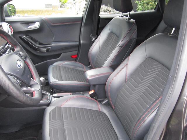 Ford PUMA 1.0 EcoBoost Hybrid ST-Line X First Edition