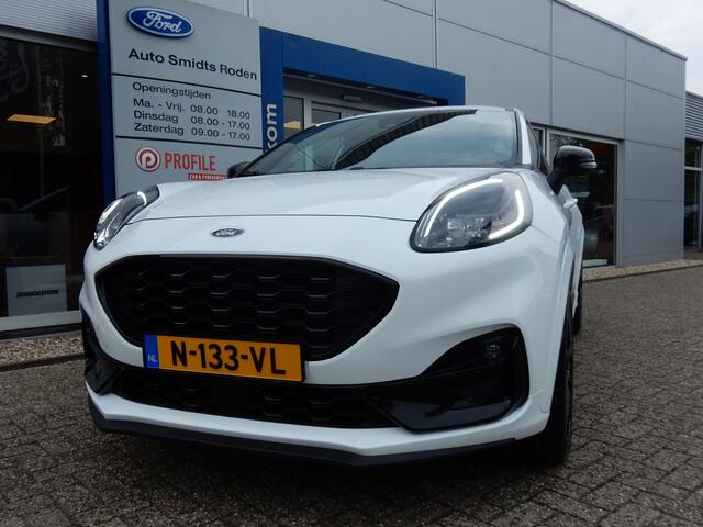Ford PUMA 125PK EcoBoost Hybrid ST-Line | Navigatie | 18-inch | Black Pack | LED | Privacy glass |