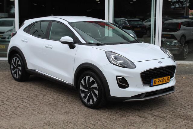 Ford PUMA 1.0 EcoBoost Hybrid Titanium