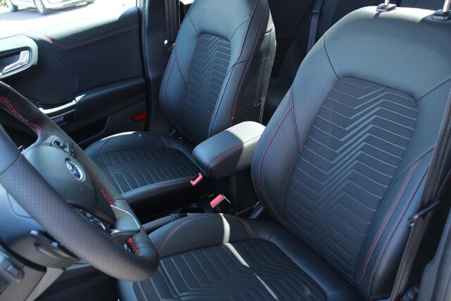 Ford PUMA 1.0 EcoBoost Hybrid ST-Line X 36DKM, TREKHAAK, PANO, WINTER