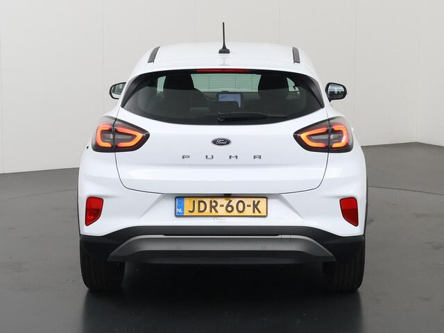 Ford PUMA 1.0 EcoBoost Hybrid Titanium | Winterpakket | Parkeercamera | Cruise Control Adaptief | Navigatie |