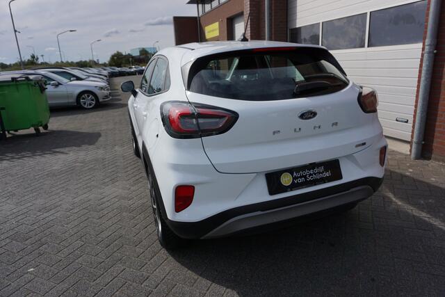 Ford PUMA 1.0 ECOBOOST AUTOMAAT HYBRID TITANIUM OKT 2022 CAMERA NAVI ANDROID-APPLECARPLAY ADAPTIEVE CRUISE CLIMA LED BLUETOOTH PDC V+A 4X PERF ALL SEASON BANDEN ENZ...