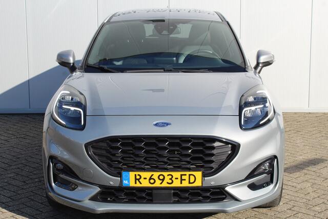 Ford PUMA 1.0-125pk EcoBoost Hybrid ST-Line X. De fijnst rijdende wagen in z'n klasse ! Autm. airco, adaptieve cruise control, stoel-, stuur- en voorraamverw., LED verlichting, metallic lak, lane- en side assist, camera, trekhaak, parkeersensoren v+a etc.