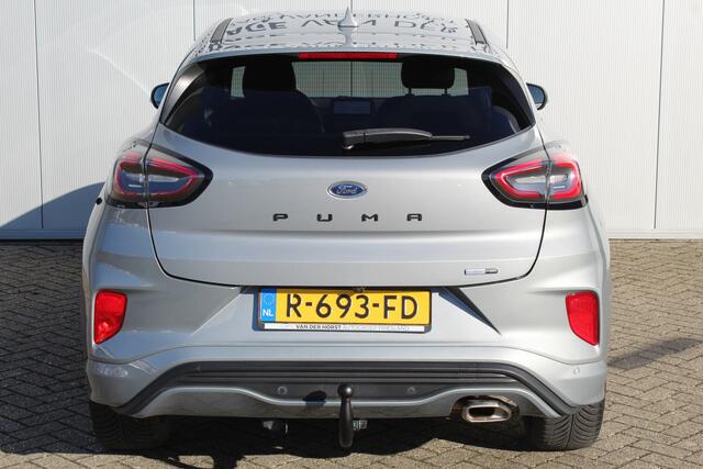 Ford PUMA 1.0-125pk EcoBoost Hybrid ST-Line X. De fijnst rijdende wagen in z'n klasse ! Autm. airco, adaptieve cruise control, stoel-, stuur- en voorraamverw., LED verlichting, metallic lak, lane- en side assist, camera, trekhaak, parkeersensoren v+a etc.