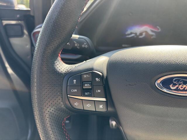 Ford PUMA 1.0 EcoBoost Hybrid ST-Line X Carplay / Camera / All-Seasons