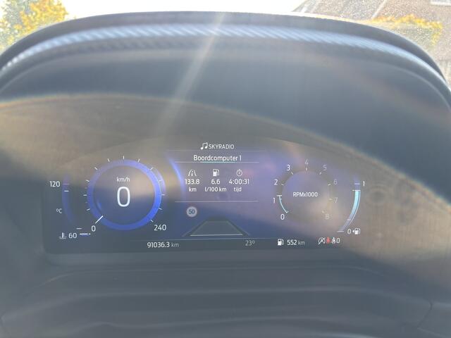Ford PUMA 1.0 EcoBoost Hybrid ST-Line X Carplay / Camera / All-Seasons