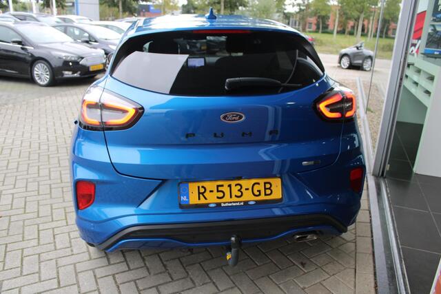 Ford PUMA 1.0 EcoBoost 125 PK Hybrid ST-Line X | Trekhaak | Camera | Adaptieve Cruise Control | Winterpack | Privacy Glass | Climate Control | PDC V+A | BLIS | B & O Sound