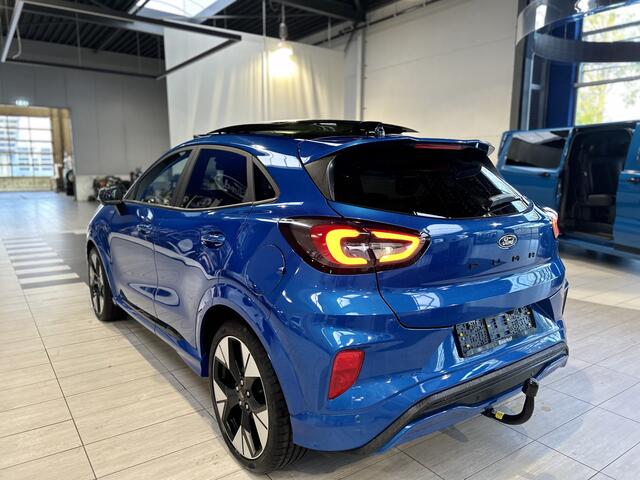 Ford PUMA EcoBoost Hybrid 155PK ST-Line X | Trekhaak | Winter Pack | Pano | 360° Camera | B&O | Matrix LED | 19'' Velgen |